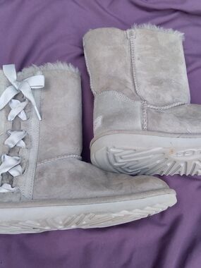 UGG Light Gray Suede Short Winter Boots with Ribbon Detail